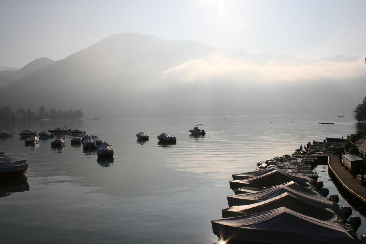 L'Estrade La Costiere - 2 Chambres Avec Vue Sur Le Lac Анси Экстерьер фото